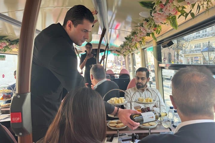 Wine Tasting London Bus Tour