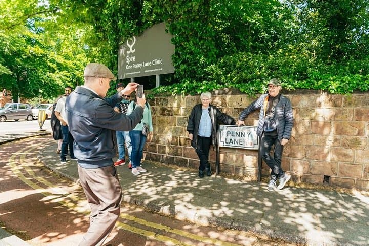 Liverpool: "Blue Route" - City & Beatles Tour