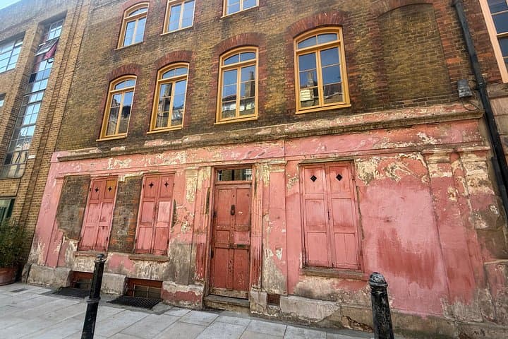 Jack The Ripper Small Group Walking Tour