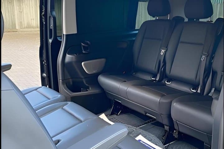 A1 Luxury Van from central london to Stansted Airport STN