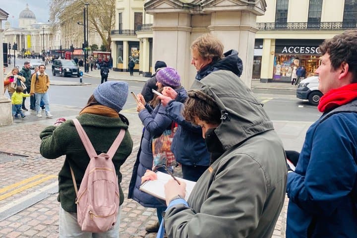 Trafalgar Square Walking and Sketching Tour