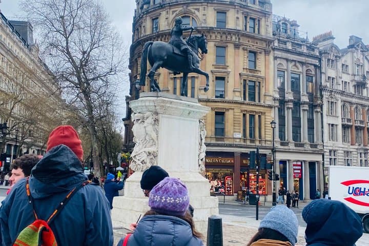 Trafalgar Square Walking and Sketching Tour