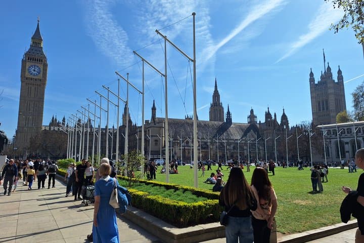 2h Royal London Walk: Buckingham Palace, Westminster & Big Ben