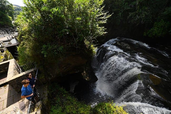 From Cardiff: Guided South Wales' Amazing Waterfalls Tour