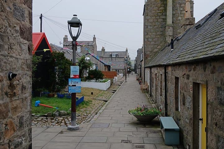 Aberdeen Old Harbour Walking Tour Explore History and Mystery