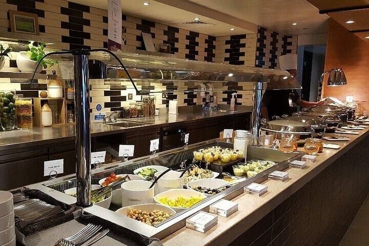 London Heathrow Airport LHR Lounge Access