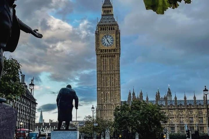London Half Day Private Tour with A Friendly Local