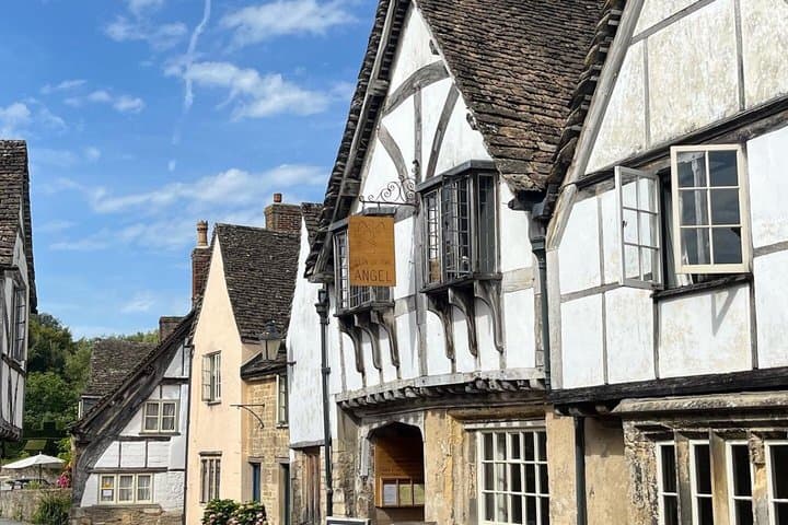 Half Day Quintessential Cotswold Village Trip from Bath