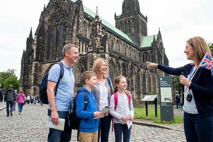Private Walking Tour in Glasgow Old Town Cathedral Heritage