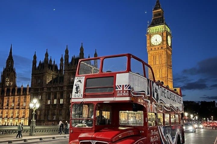 London Vintage Open Top Bus Night Tour with Live Guide