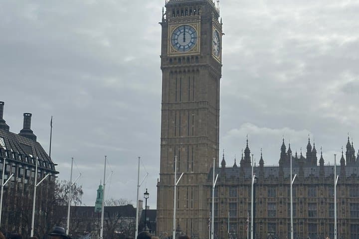 American History In London Private Black Cab Tour with Pick Up