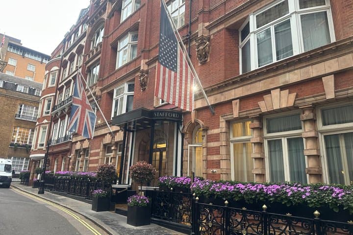 American History In London Private Black Cab Tour with Pick Up