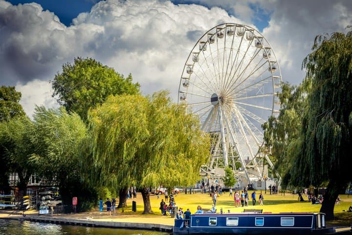Shakespeare's Stratford-Upon-Avon & Hidden Gems Self Guided Tour