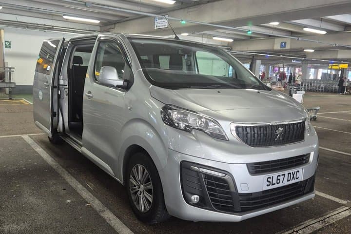 Southampton Airport and Cruise Port Private Transfer