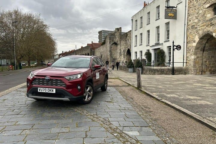 Southampton Airport and Cruise Port Private Transfer