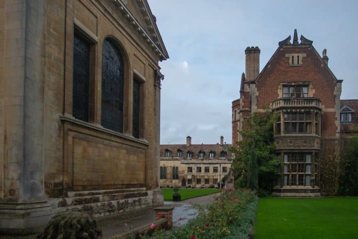 Mandarin: Cambridge Alumni Walking Tour and King College Entry