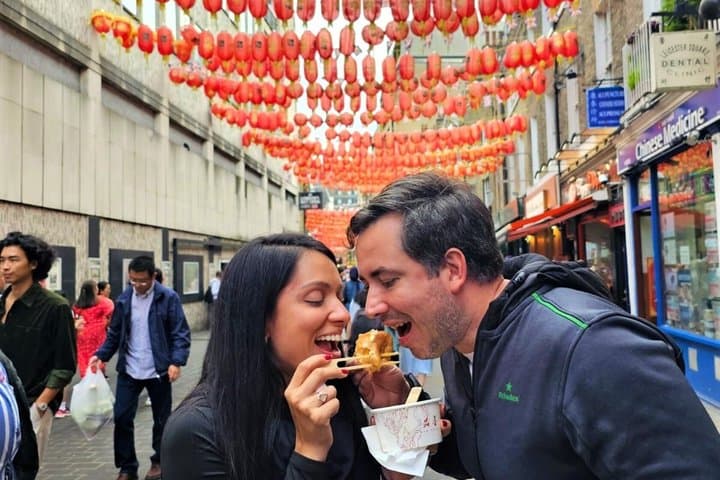 2 Hour Soho and Chinatown Food Tour with 4 Tastings in London