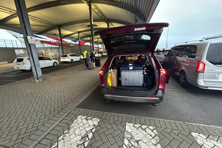 Southampton Airport and Cruise Port Private Transfer