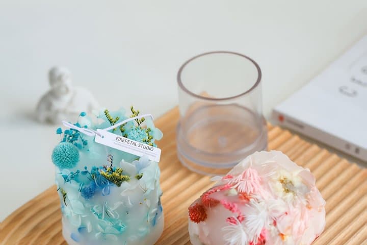 Floral Embossed Candle Workshop in London
