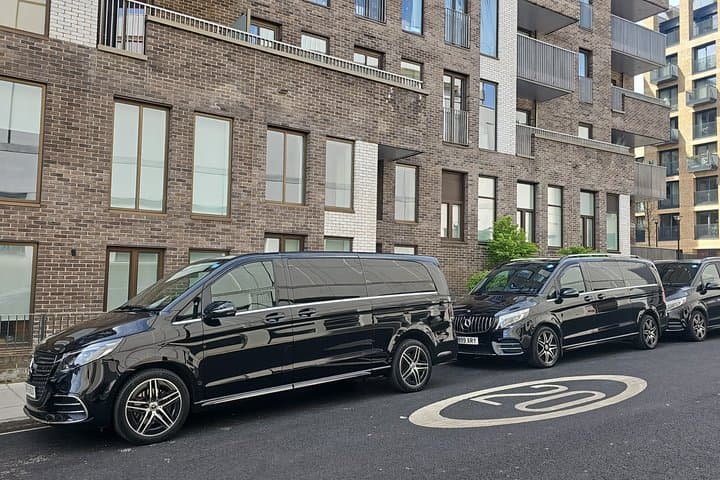 VIP Chauffeur Transfer: Dover Cruise Port to/from Gatwick Airport