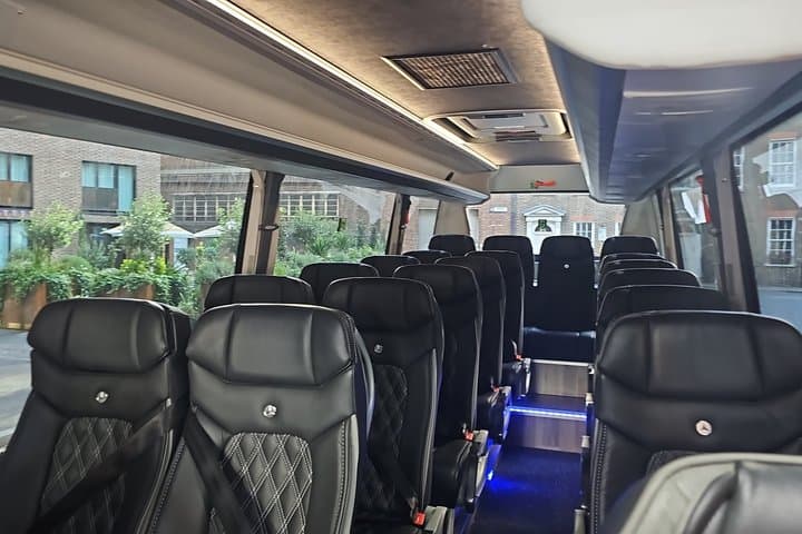 Chauffeur Limo Service From London any Hotels to Heathrow Airport