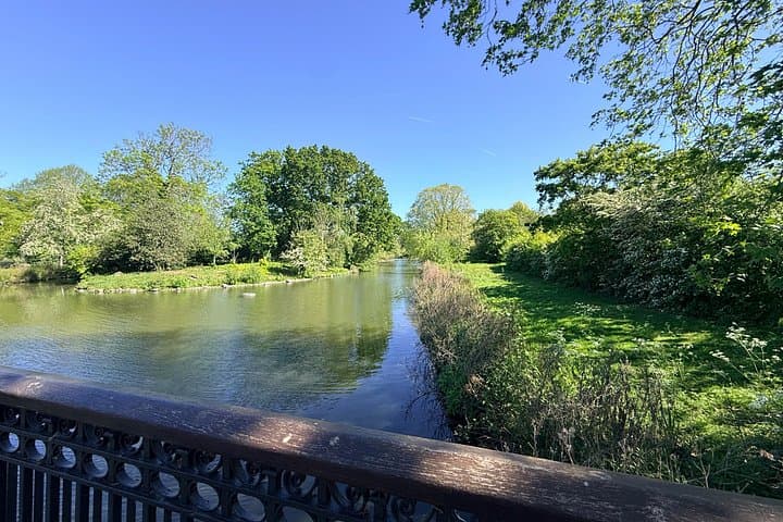 London - Camden: Regent’s Park and Primrose Hill Walking Tour