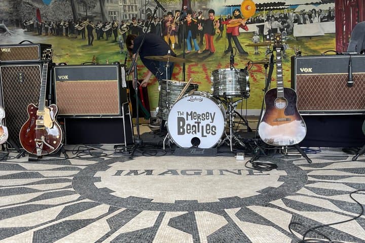 This is John Lennon's story - Private Beatles tour in Liverpool