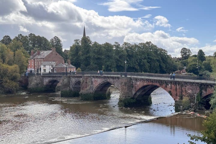 Chester and Port Sunlight Day Tour from Liverpool