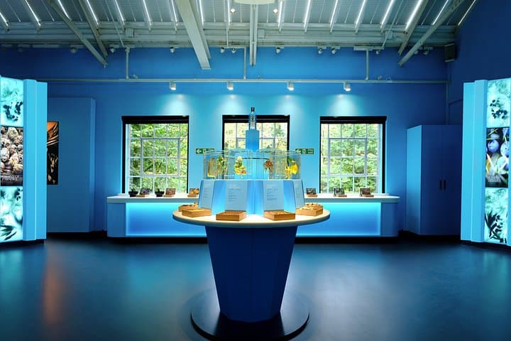 Bombay Sapphire Gin Distillery Tour and Cocktail