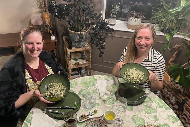 London: Cook an Italian feast - Pasta and Pesto with Crostata