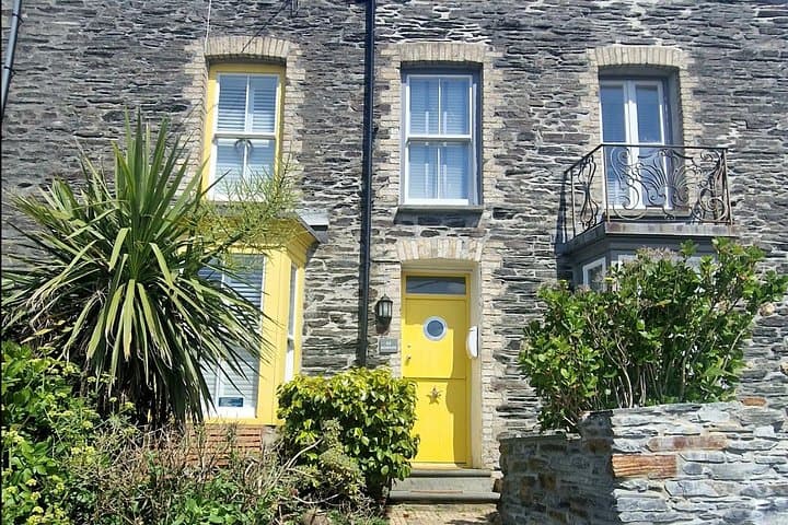 Doc Martin Filming Locations: A Port Isaac Audio Tour