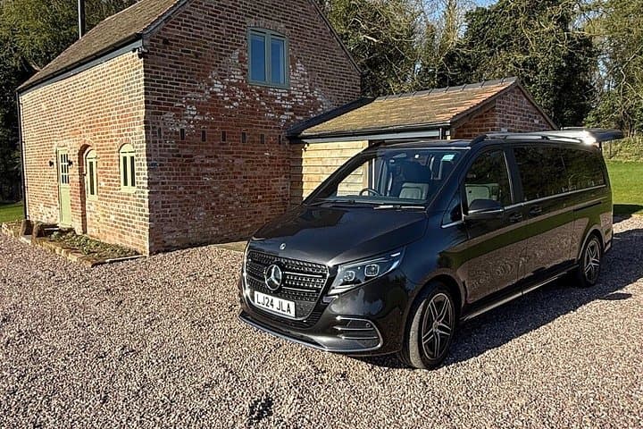 Private Gatwick Airport Transfer to London