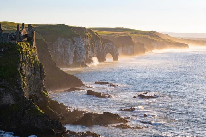 From Belfast-Giants Causeway, Dunluce Castle and Dark Hedges tour