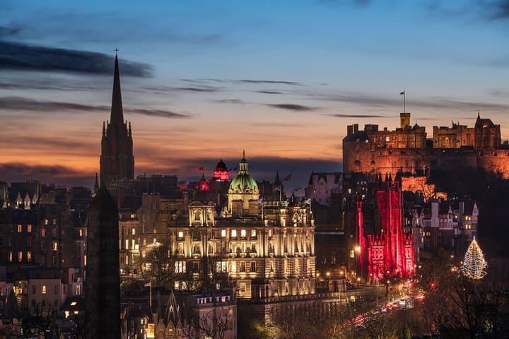 Edinburgh Photography & History Tour with Professional Tuition