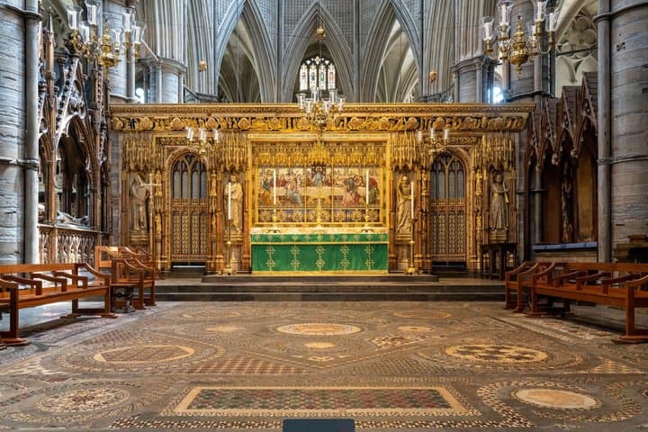 London Highlights Walking Tour with Westminster Abbey Entry