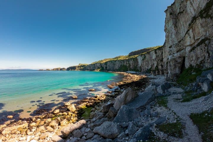 Private Shore Tour: Giant’s Causeway & Game of Thrones Coast