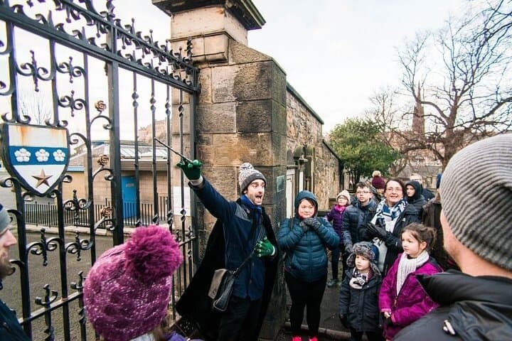 Exclusive Small Group Guided Edinburgh Potter Tour