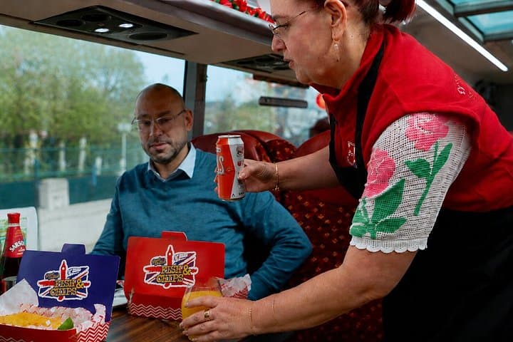 London Sightseeing Bus Tour with Traditional Fish & Chips