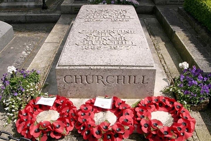 London Churchill War Rooms and Chartwell House One Day Tour