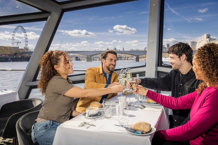 Lunch River Cruise on the Thames with 2-Course Meal