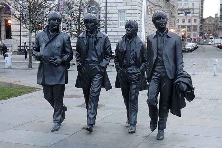 Liverpool Beatles History Walking Tour with Dutch Speaking Guide