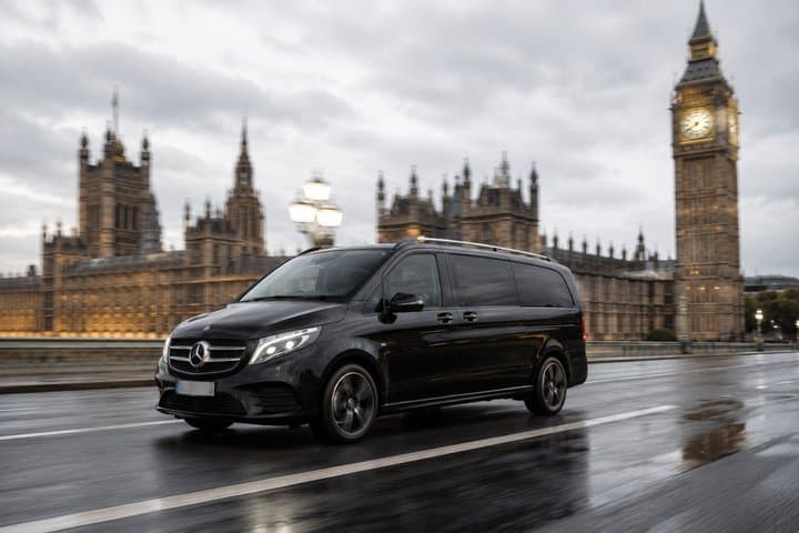 Luton Airport to Central London Private Transfer in Mercedes Van