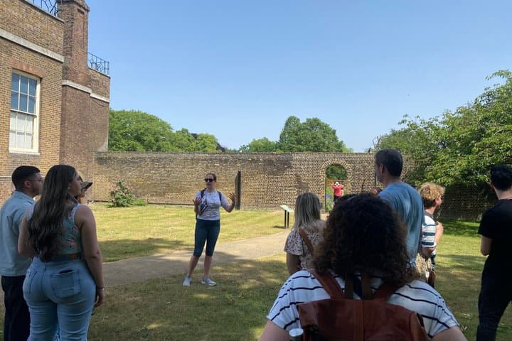 Bridgerton London Walking Tour in Greenwich