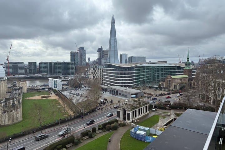 The Big 5 London Tour Explore Iconic Sights in a Black Cab
