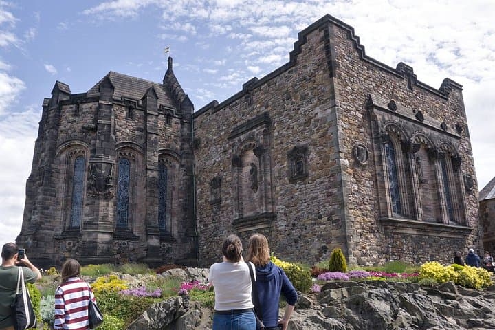 Edinburgh Castle and Royal Mile Guided Tour + Entry Ticket