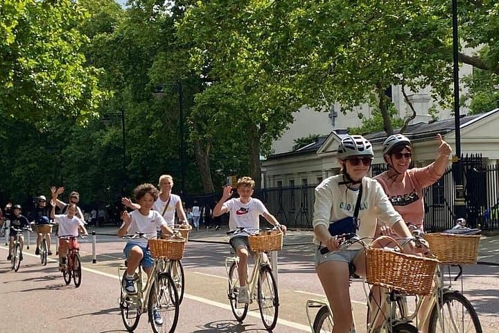 Grand London Bike Tour Highlights and Hidden Delights