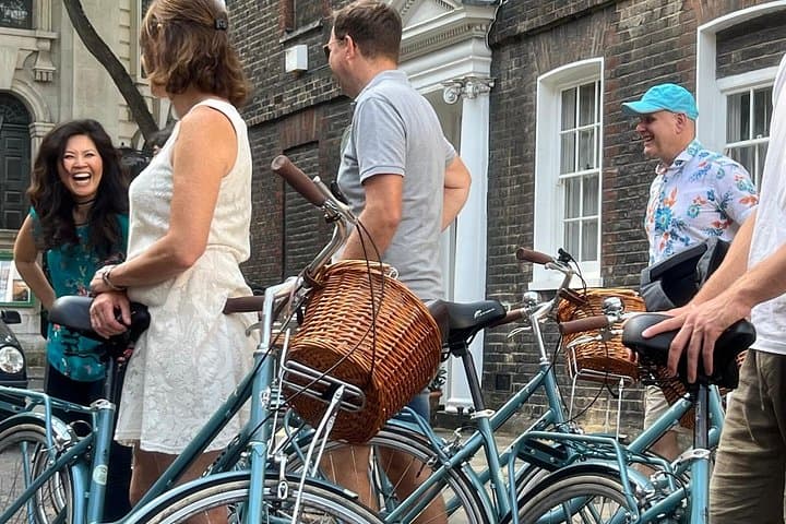 Grand London Bike Tour Highlights and Hidden Delights
