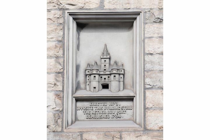 Edinburgh History and Photography Tour of the Royal Mile