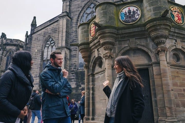 Edinburgh Layover Tour: Private & Personalized with Transfers