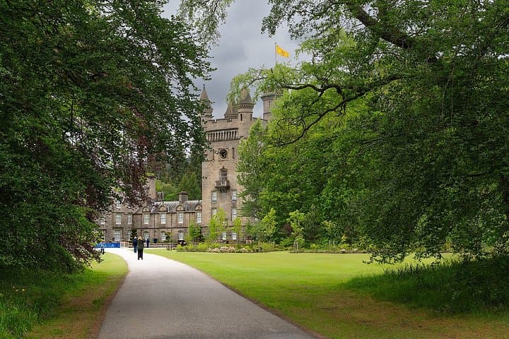 Balmoral Castle, Pitlochry, Ballater Private Tour from Edinburgh